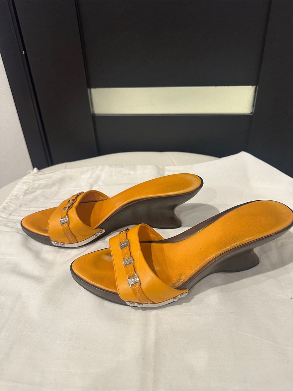 Salvatore Ferragamo Yellow Leather Slide Mules with Silver Chain - Picture 7 of 10
